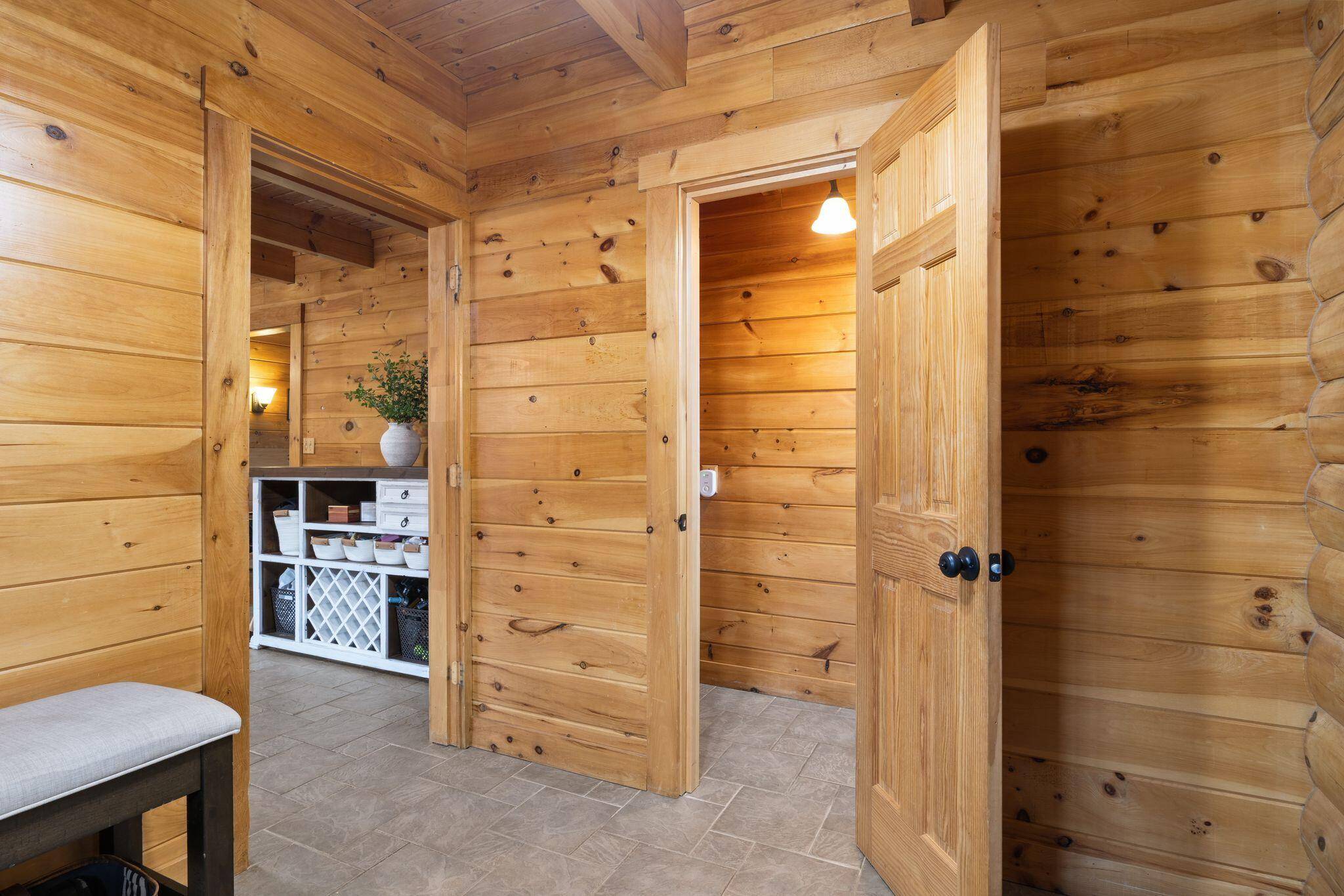 Raymond, ME 04071,24 Suckerville RD