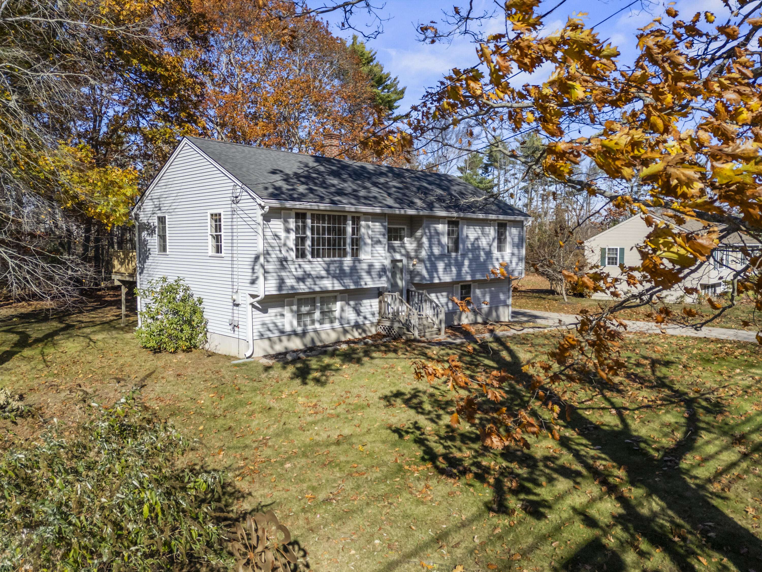 York, ME 03909,384 Ridge RD