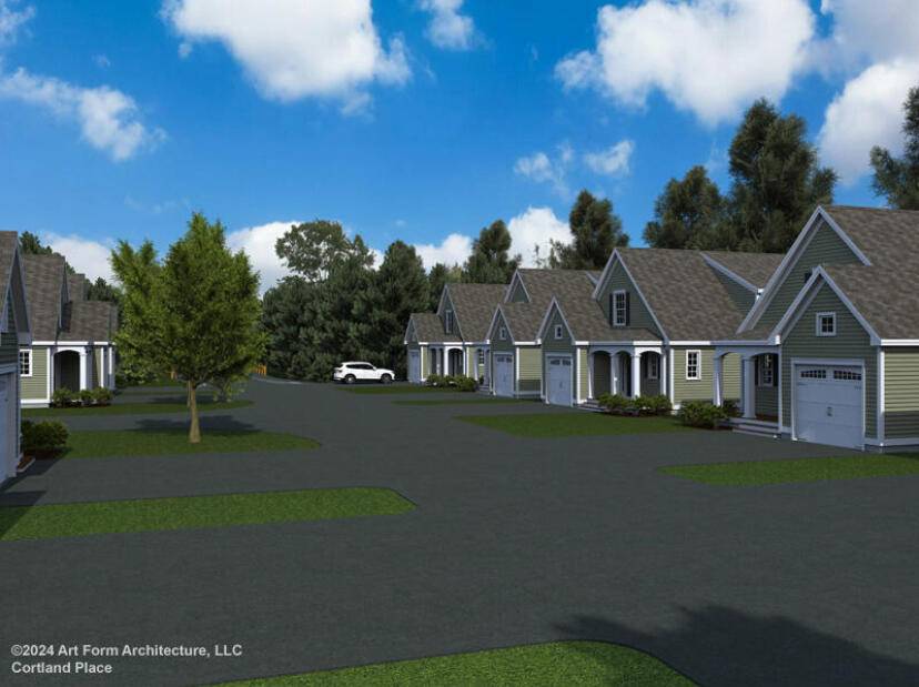 Standish, ME 04084,6 Cortland PL #4