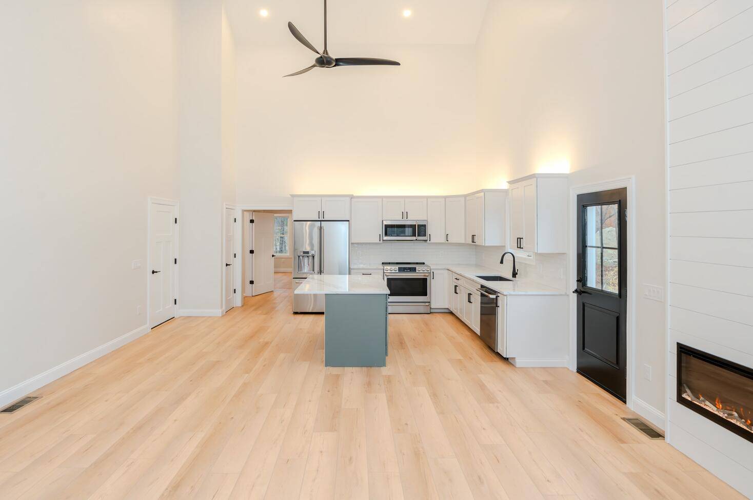 Windham, ME 04062,6 Daybreak LN #18