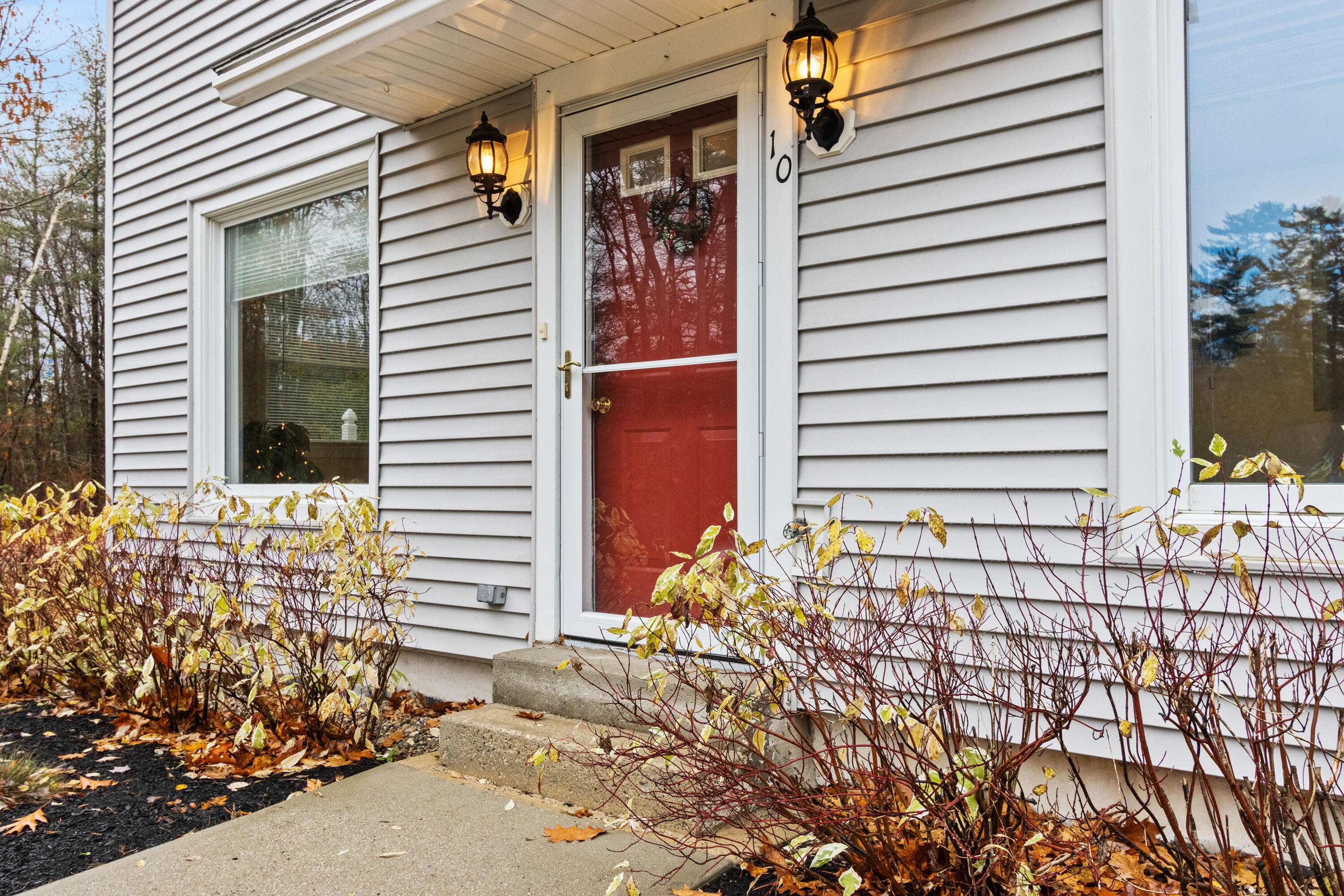 Saco, ME 04072,29 Old Orchard RD #10