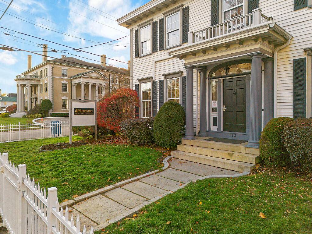 Augusta, ME 04330,132 State ST