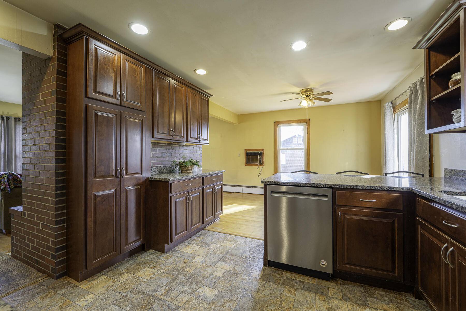 Westbrook, ME 04092,97 Stroudwater ST