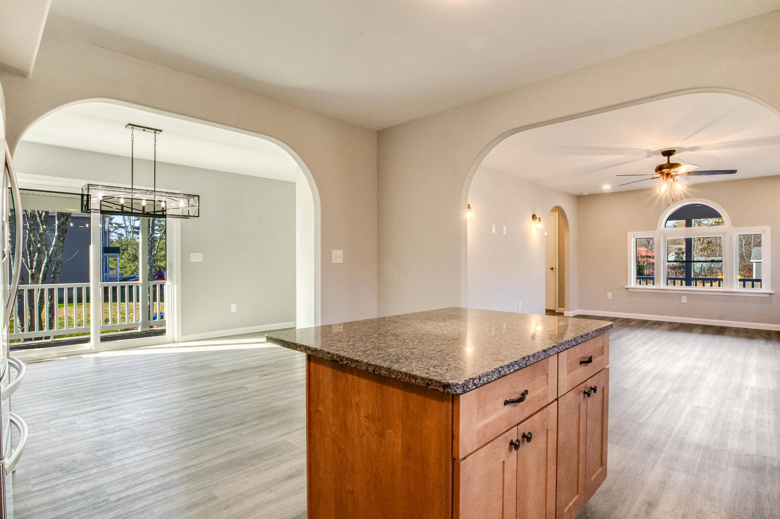 Lebanon, ME 04027,17 Blue Rose LN