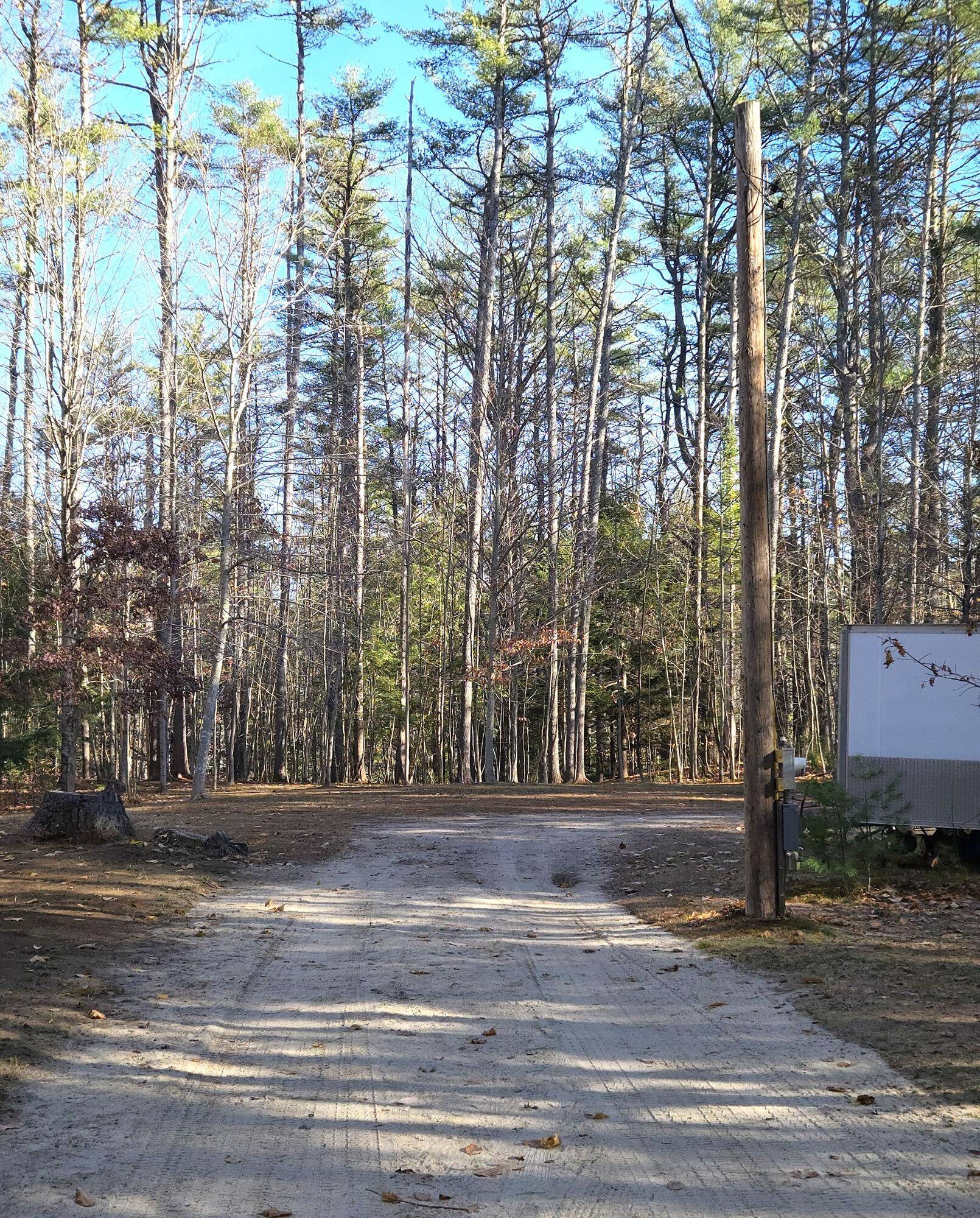 Naples, ME 04055,31 Sand RD