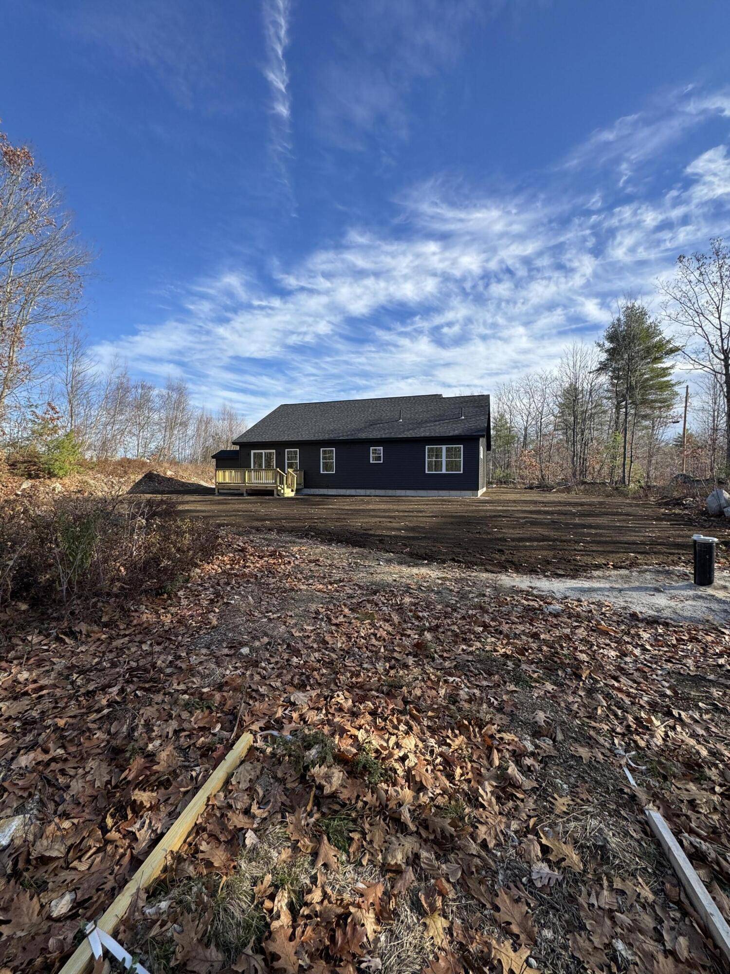 Raymond, ME 04071,17 Murray DR