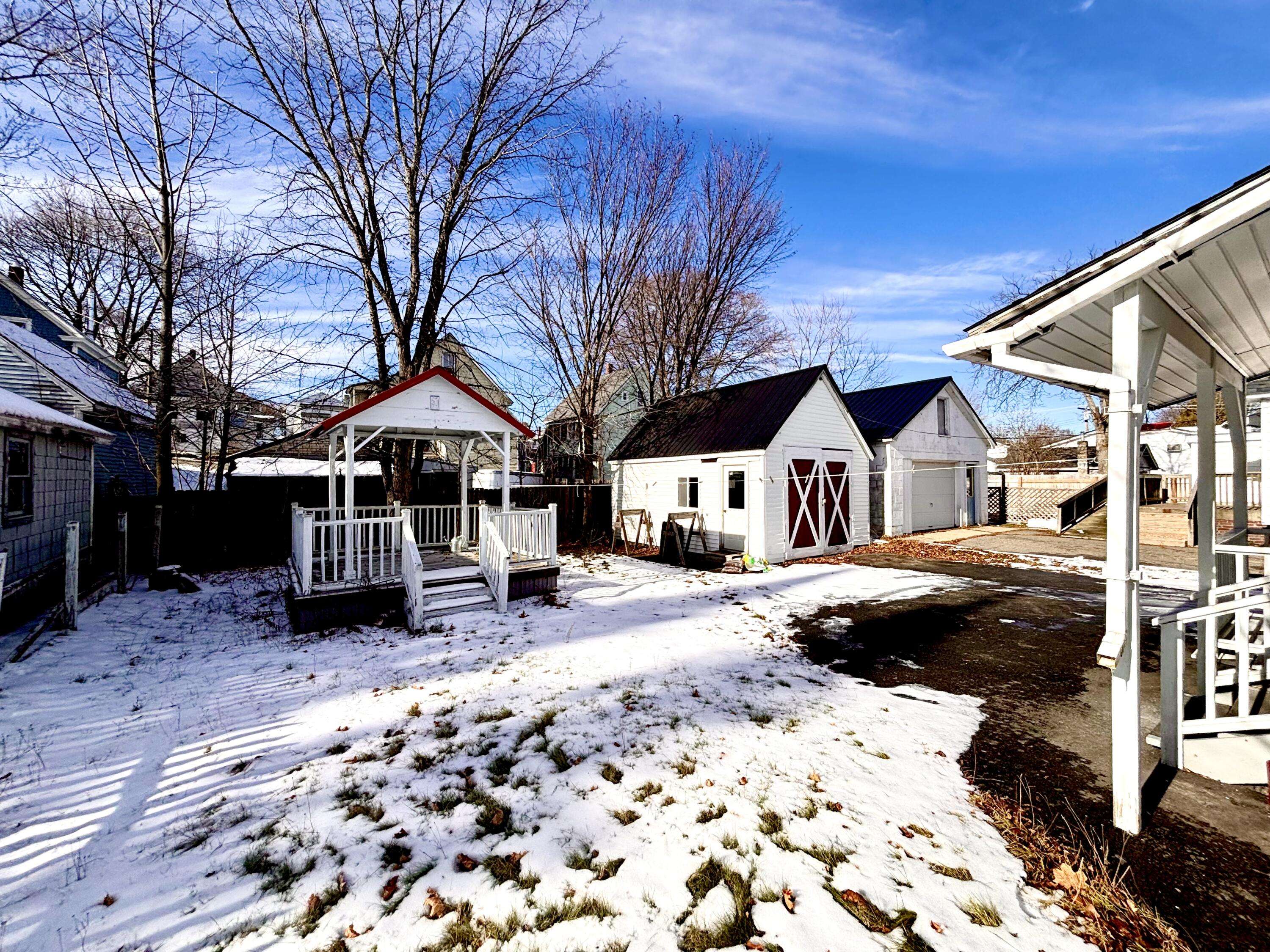 Millinocket, ME 04462,56 Congress ST