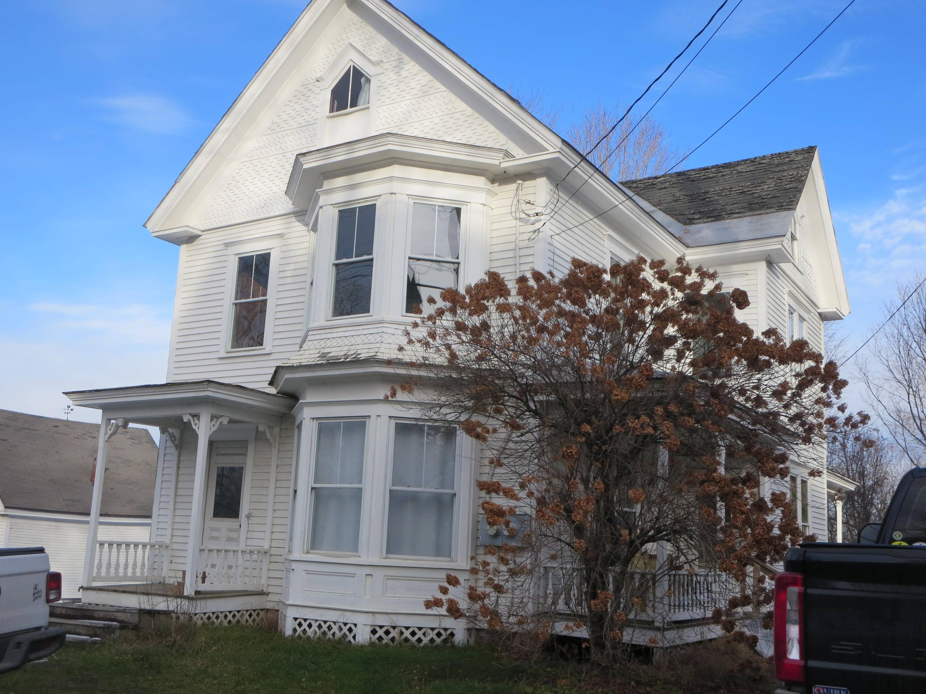 Sangerville, ME 04479,135 Main ST