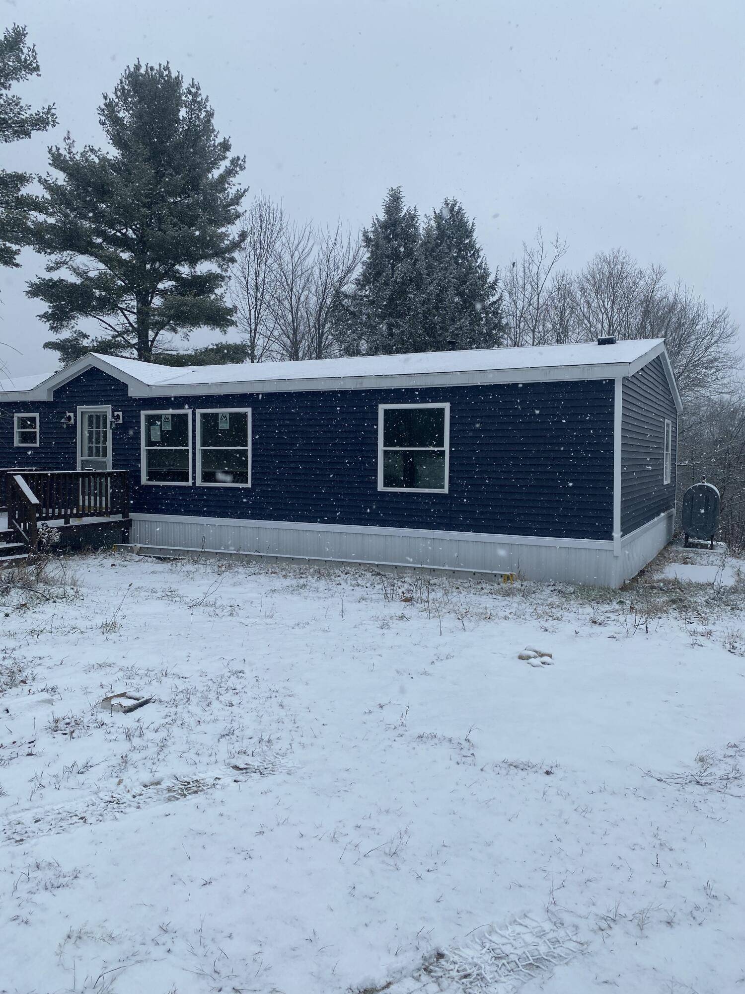 Harrison, ME 04040,76 Upton RD