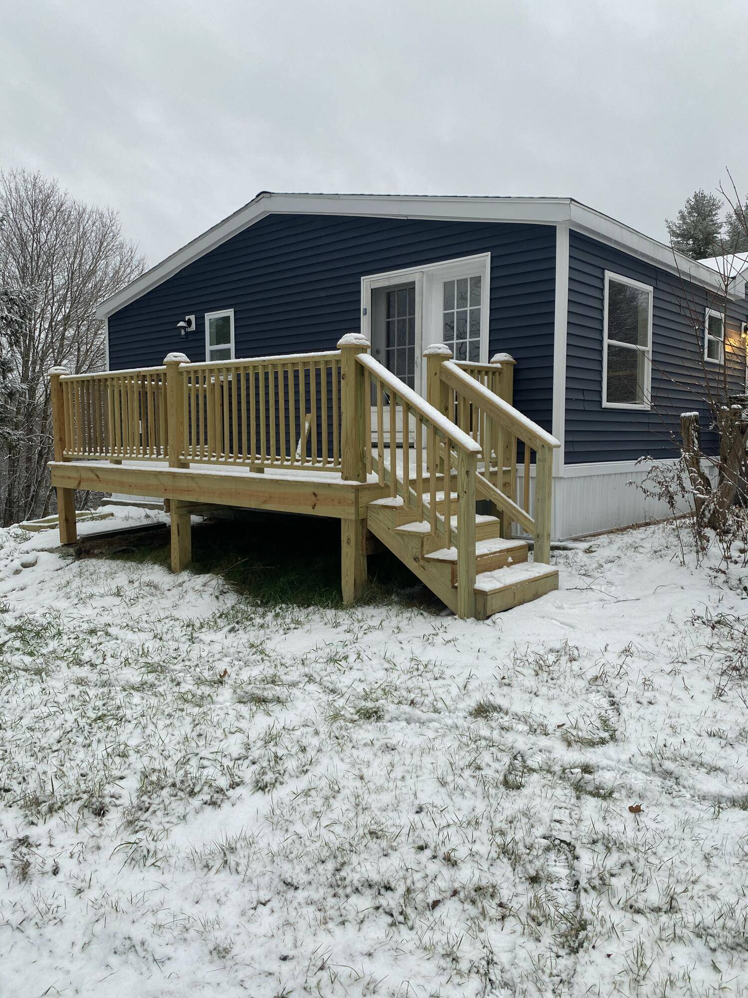 Harrison, ME 04040,76 Upton RD