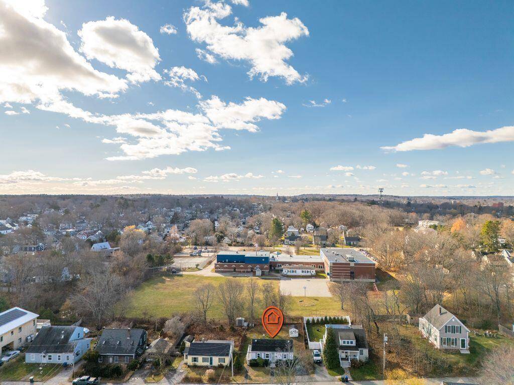 South Portland, ME 04106,52 Smith ST