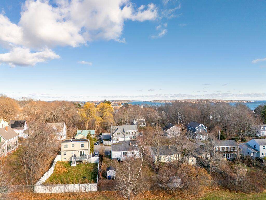 South Portland, ME 04106,52 Smith ST