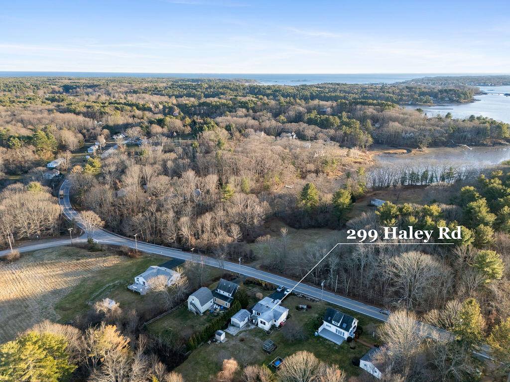 Kittery, ME 03904,299 Haley RD
