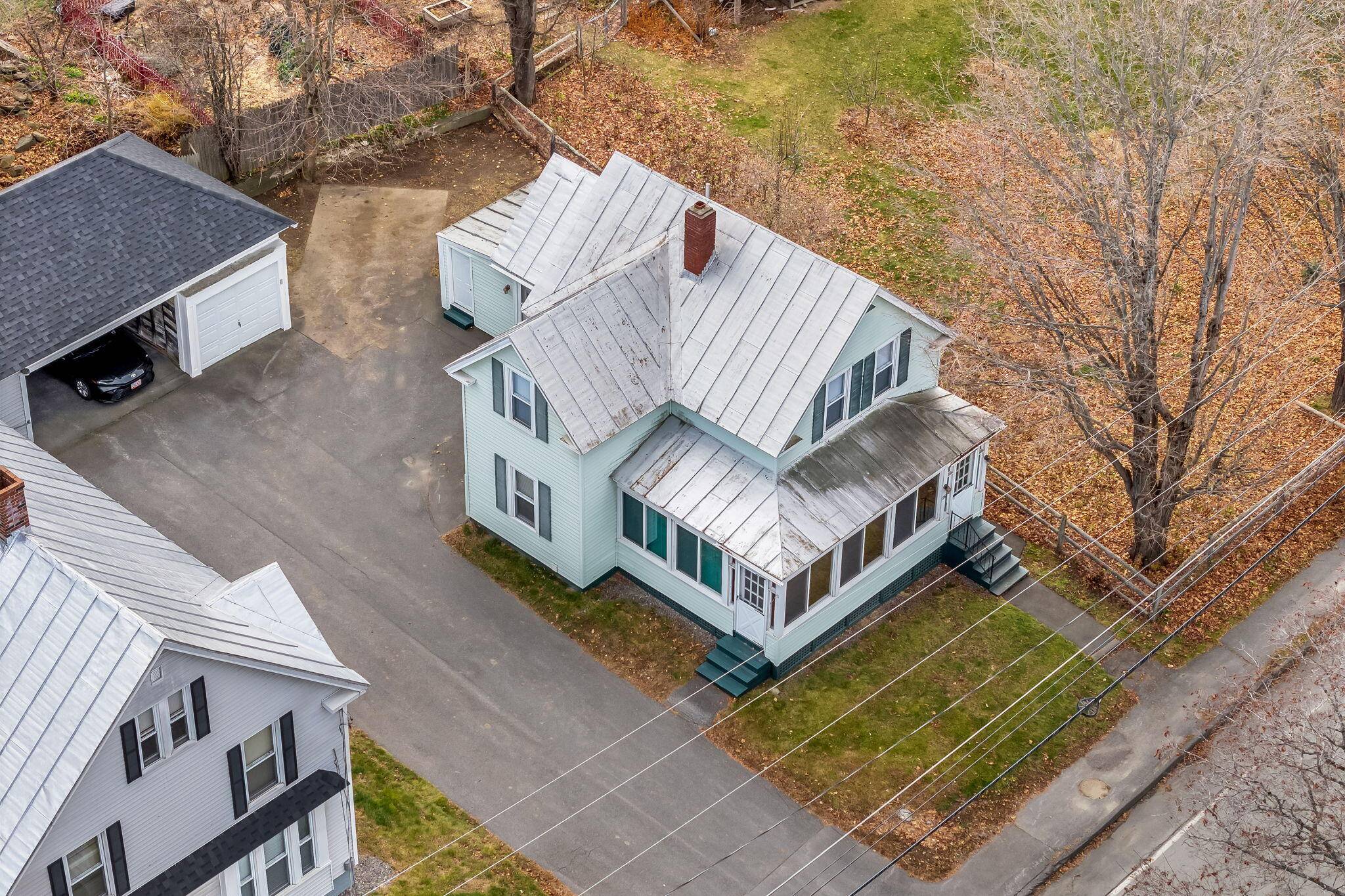 Skowhegan, ME 04976,26 Pleasant ST