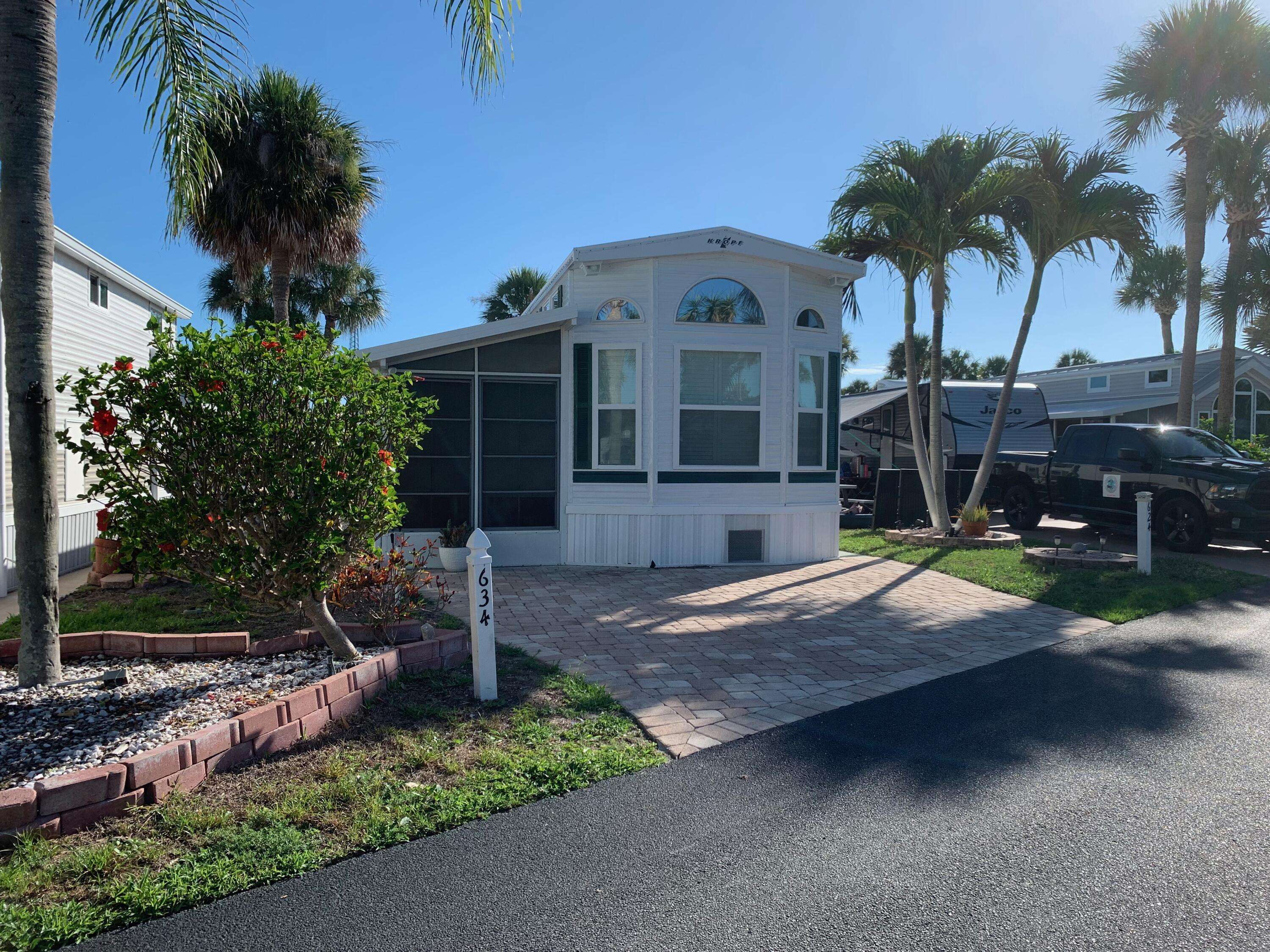 Melbourne Beach, FL 32951,634 Horizon LN #324