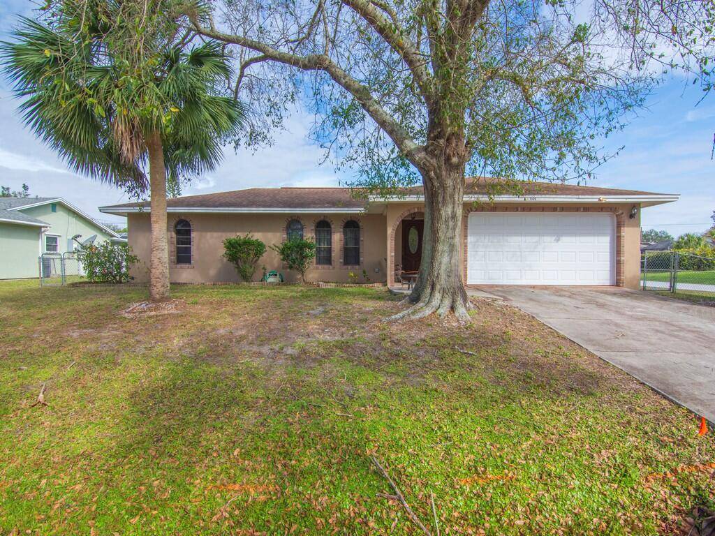 Palm Bay, FL 32907,949 Elmsford ST NW