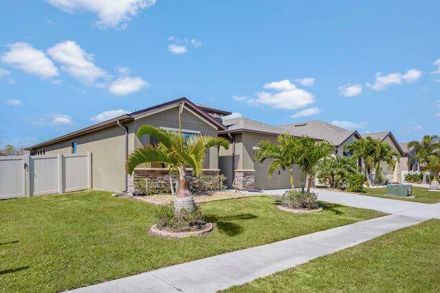 Melbourne, FL 32904,4397 Magenta Isles DR