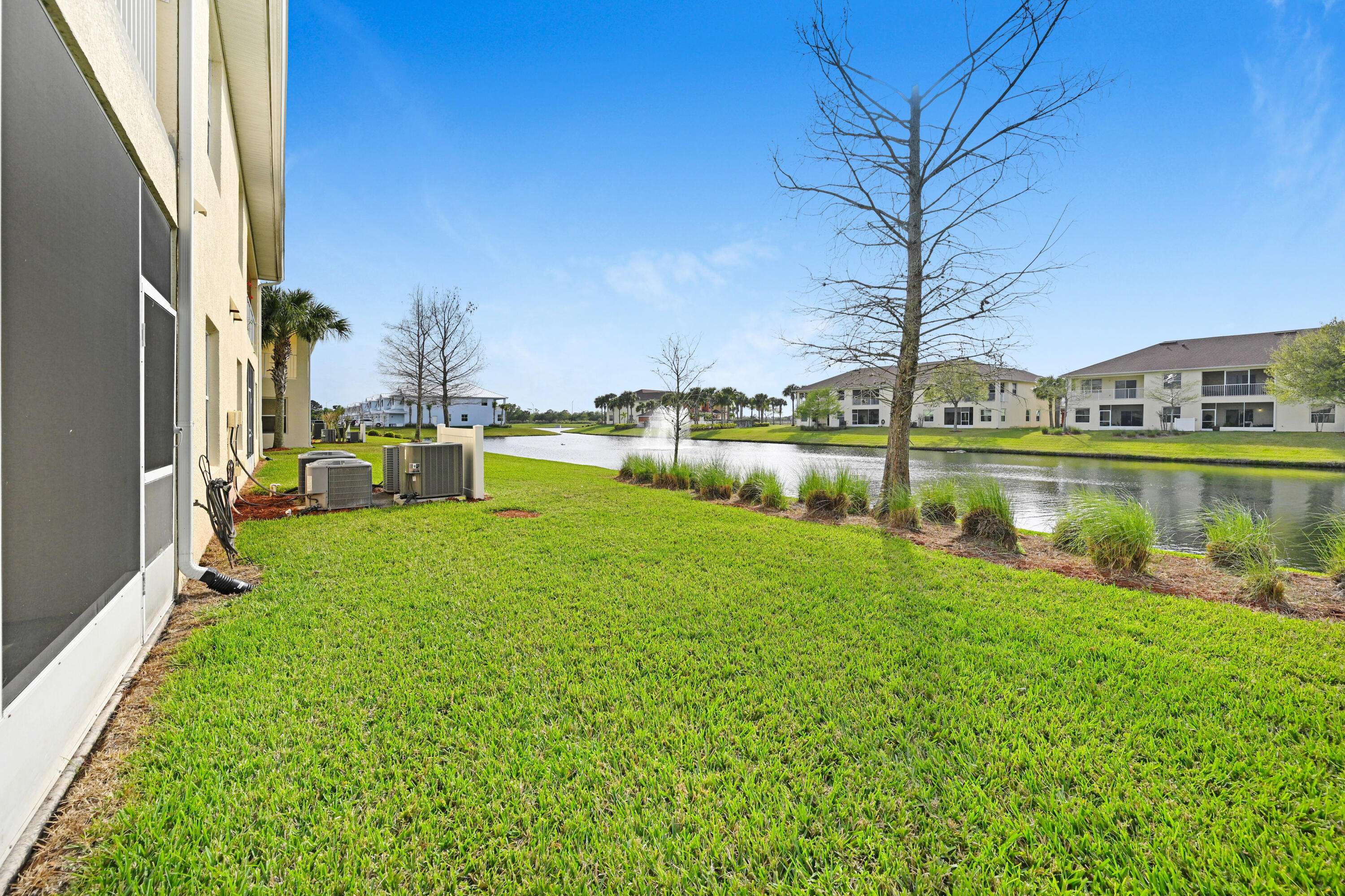 Rockledge, FL 32955,3900 Playa Del Sol DR #104