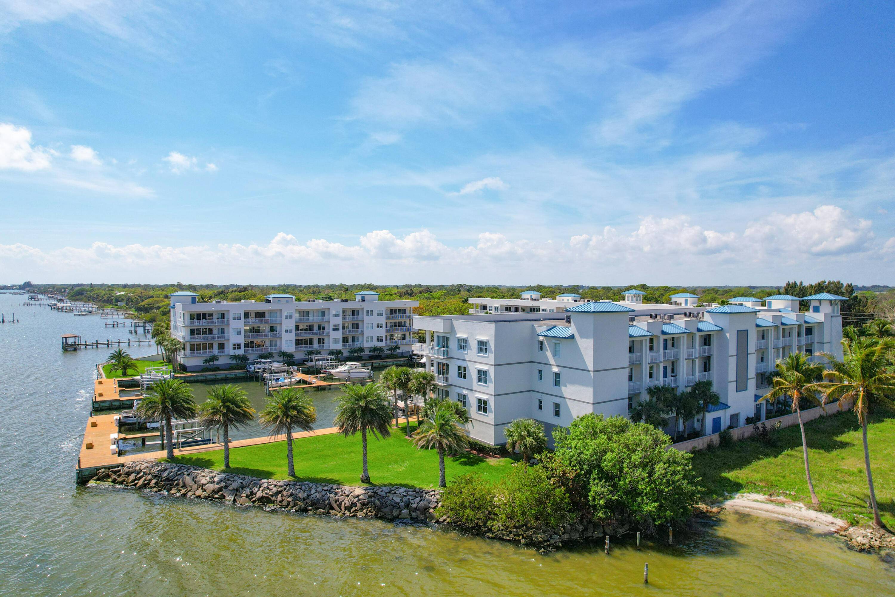 Merritt Island, FL 32952,540 S Banana River DR #305