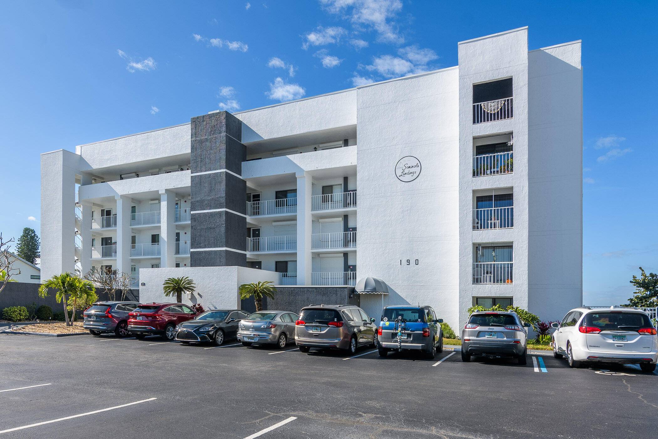 Cocoa Beach, FL 32931,190 Seminole LN #103
