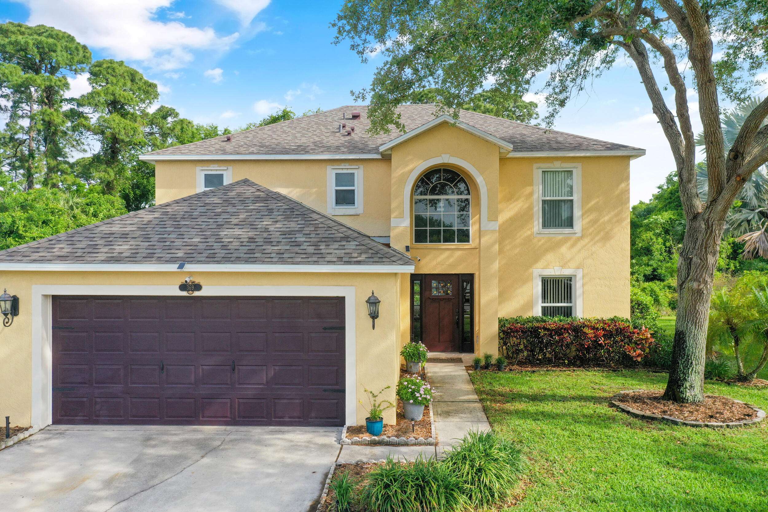 Titusville, FL 32780,369 Macon DR