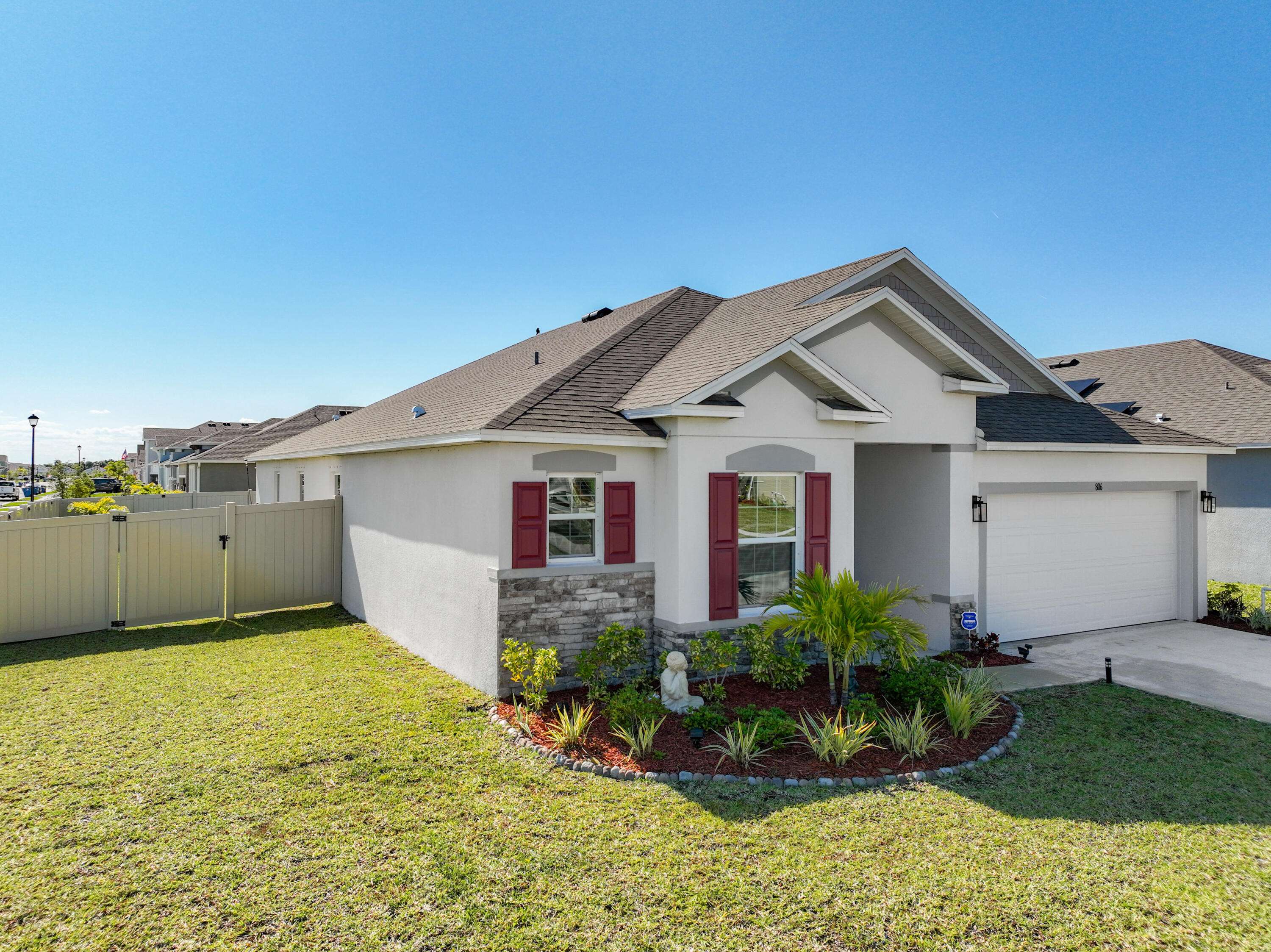 Palm Bay, FL 32907,806 Kylar DR NW