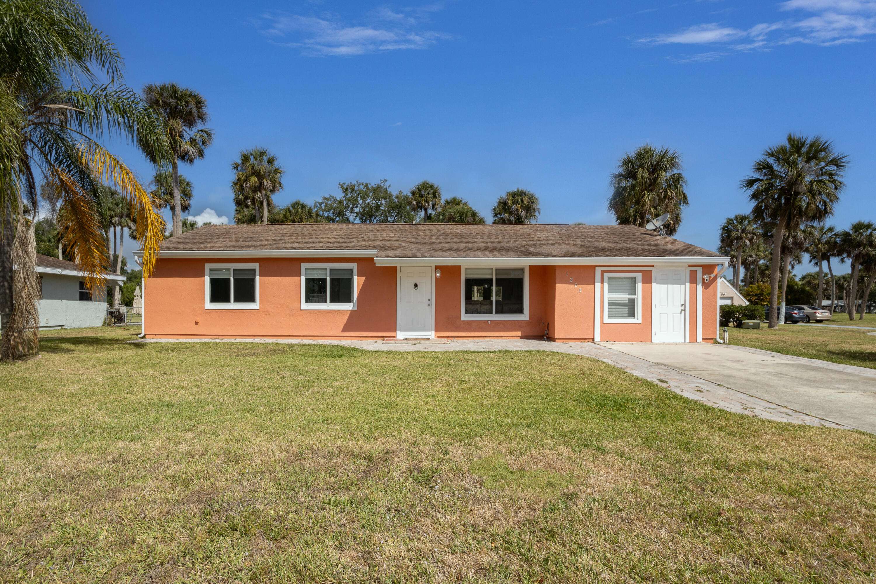 Palm Bay, FL 32907,1203 Linmoor CIR NE