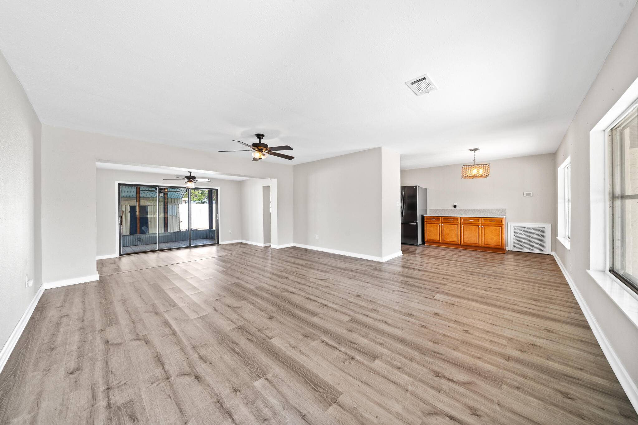 Satellite Beach, FL 32937,170 Herron DR