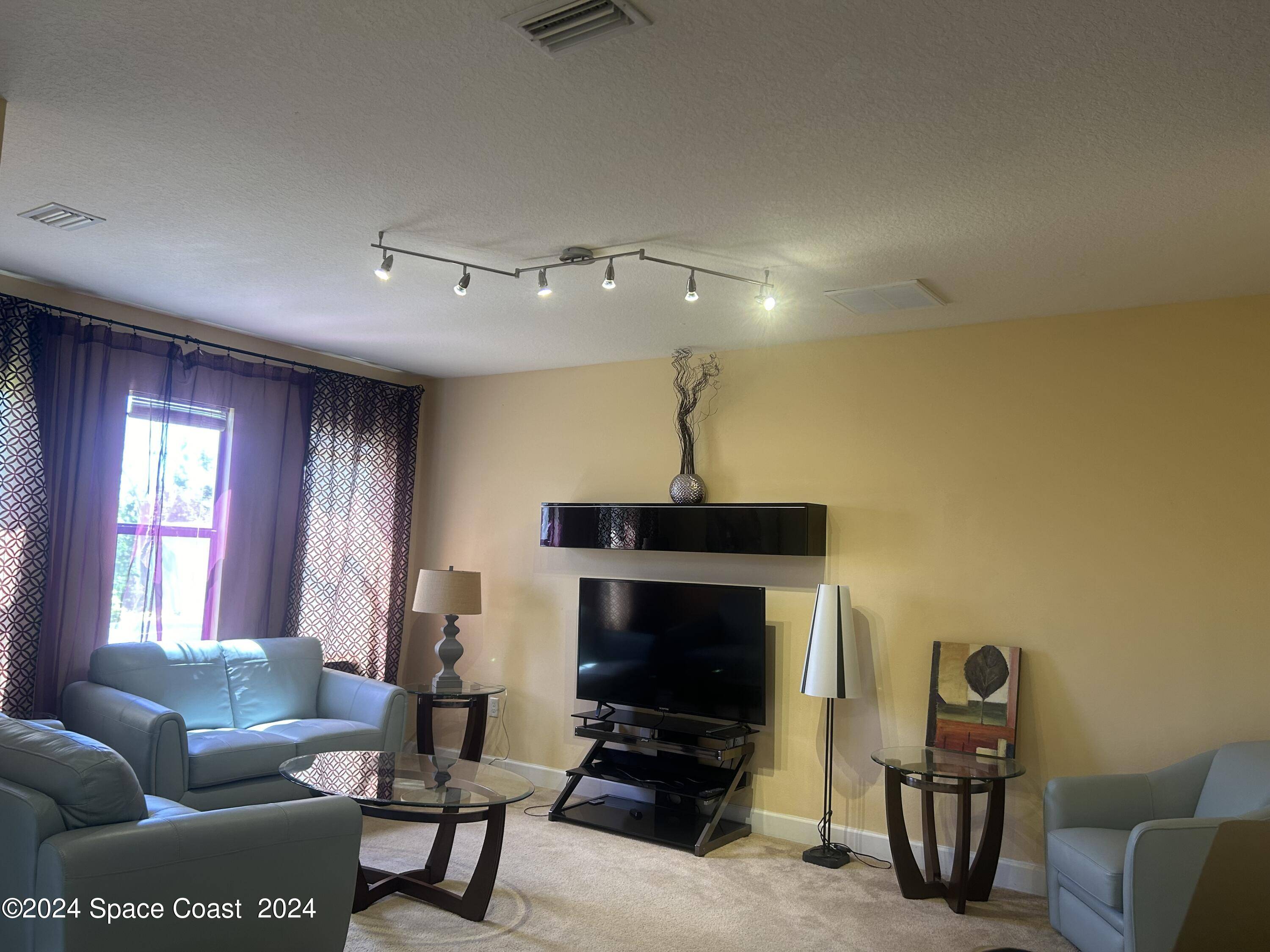 Satellite Beach, FL 32937,755 Ventura DR