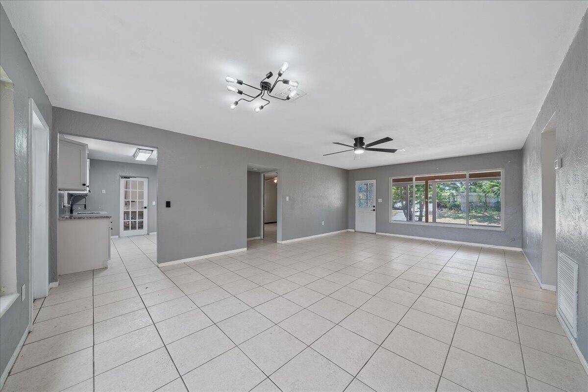 Melbourne, FL 32935,441 Sharon DR