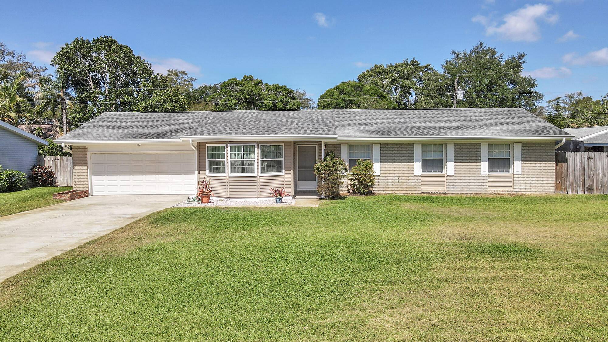 Palm Bay, FL 32905,1116 Glenham DR NE