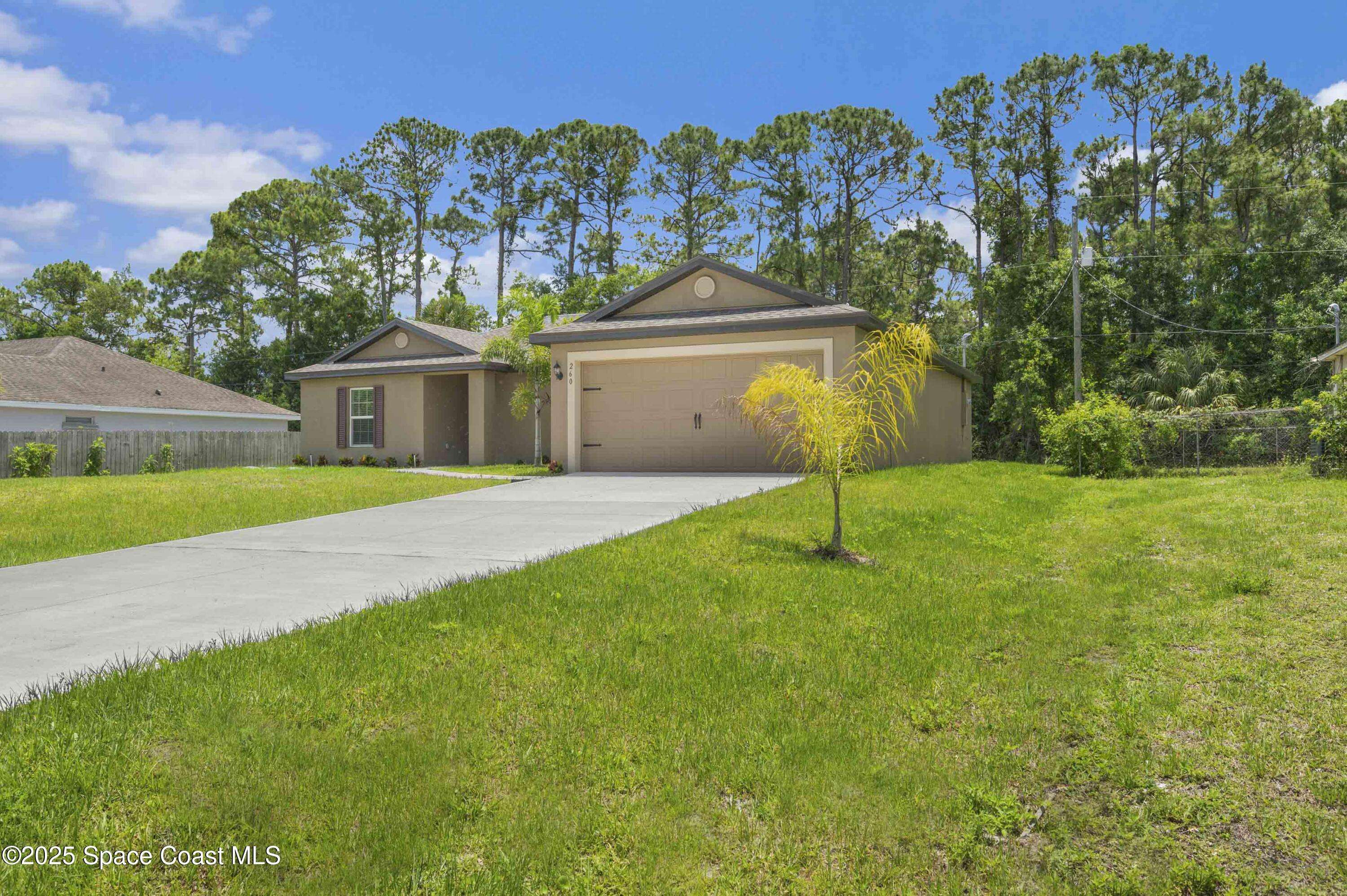 Palm Bay, FL 32909,260 Breakwater ST SE