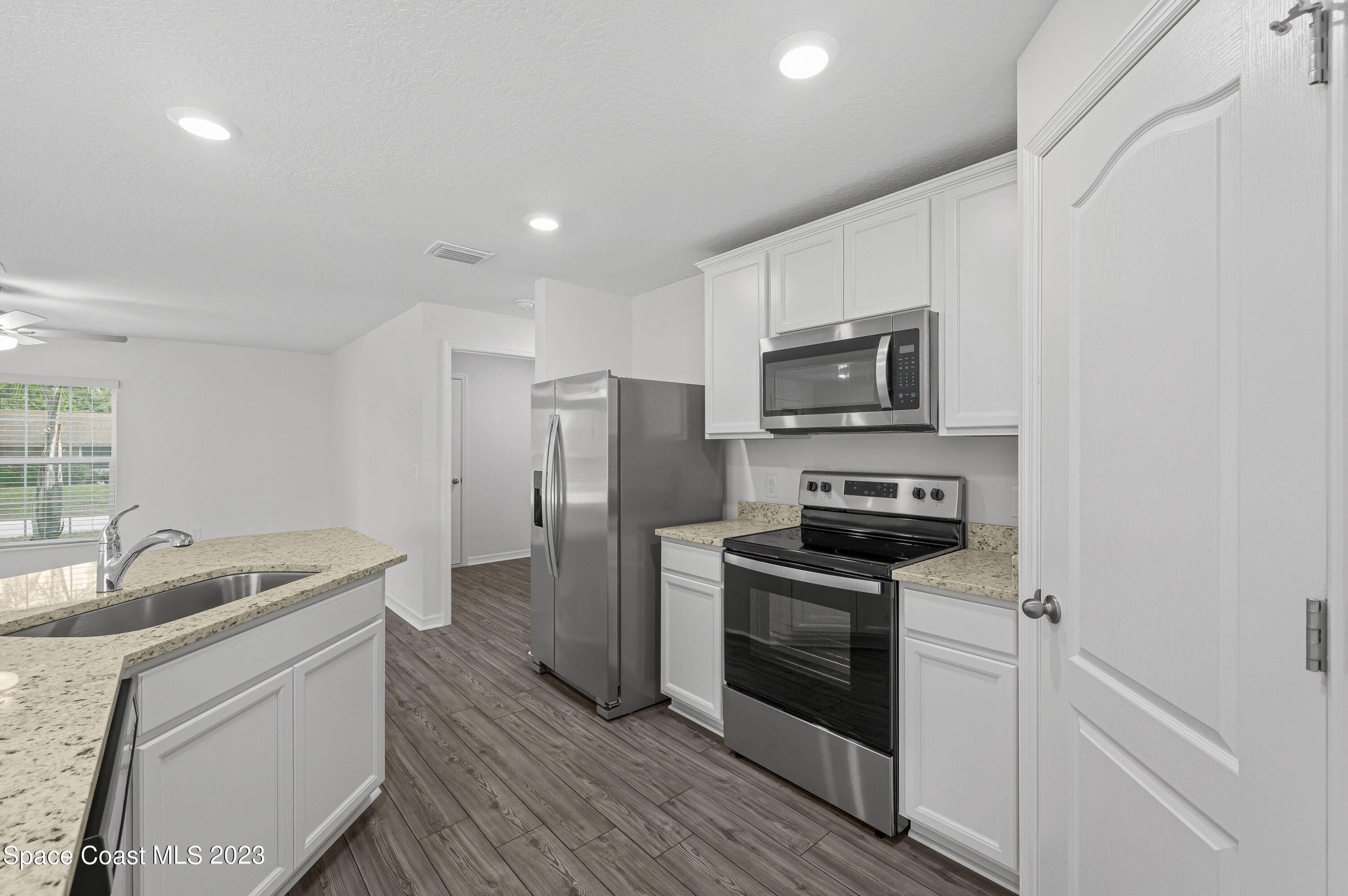 Palm Bay, FL 32909,260 Breakwater ST SE