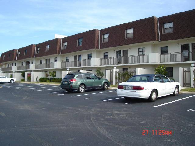 Melbourne, FL 32903,170 Paradise BLVD #17017