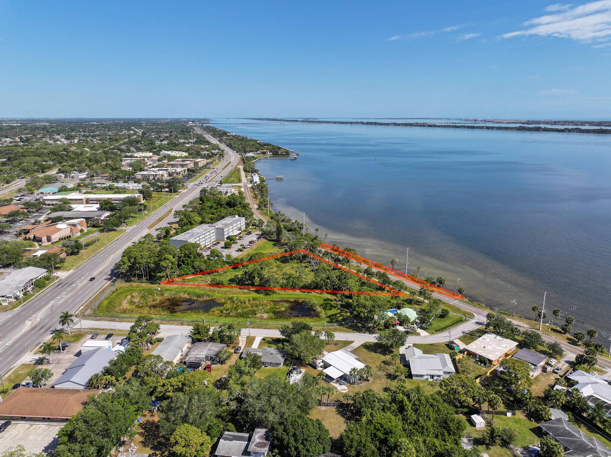 Melbourne, FL 32935,2918 Pineapple AVE S