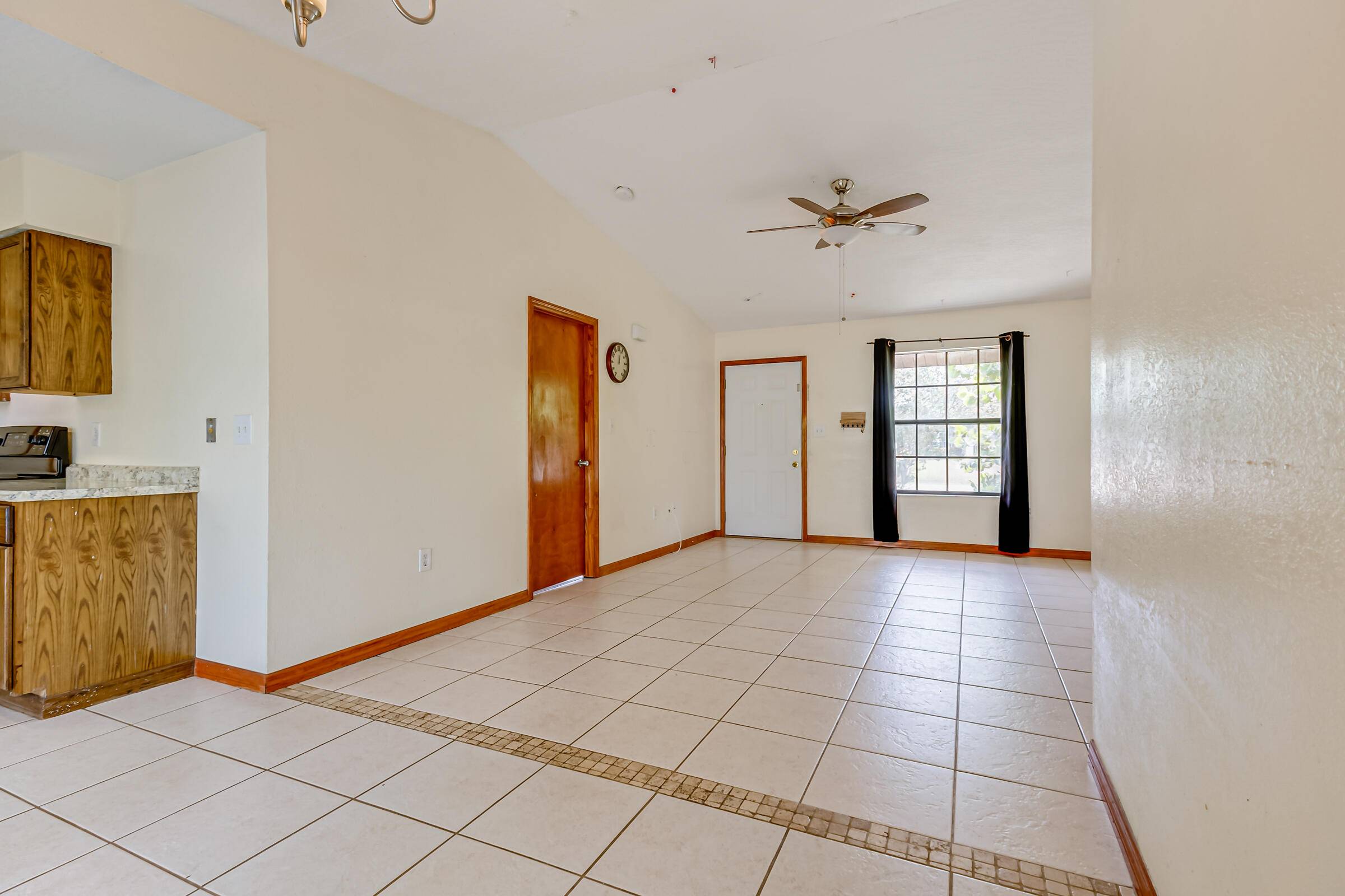 Palm Bay, FL 32908,682 De Groodt RD SW