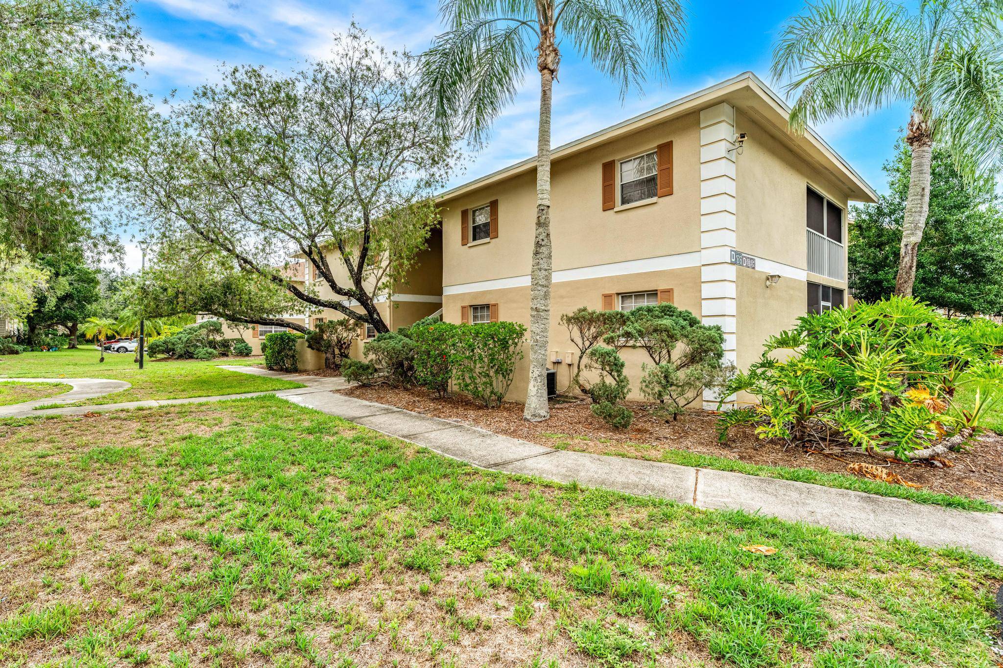 Palm Bay, FL 32905,1616 Sunny Brook LN #102