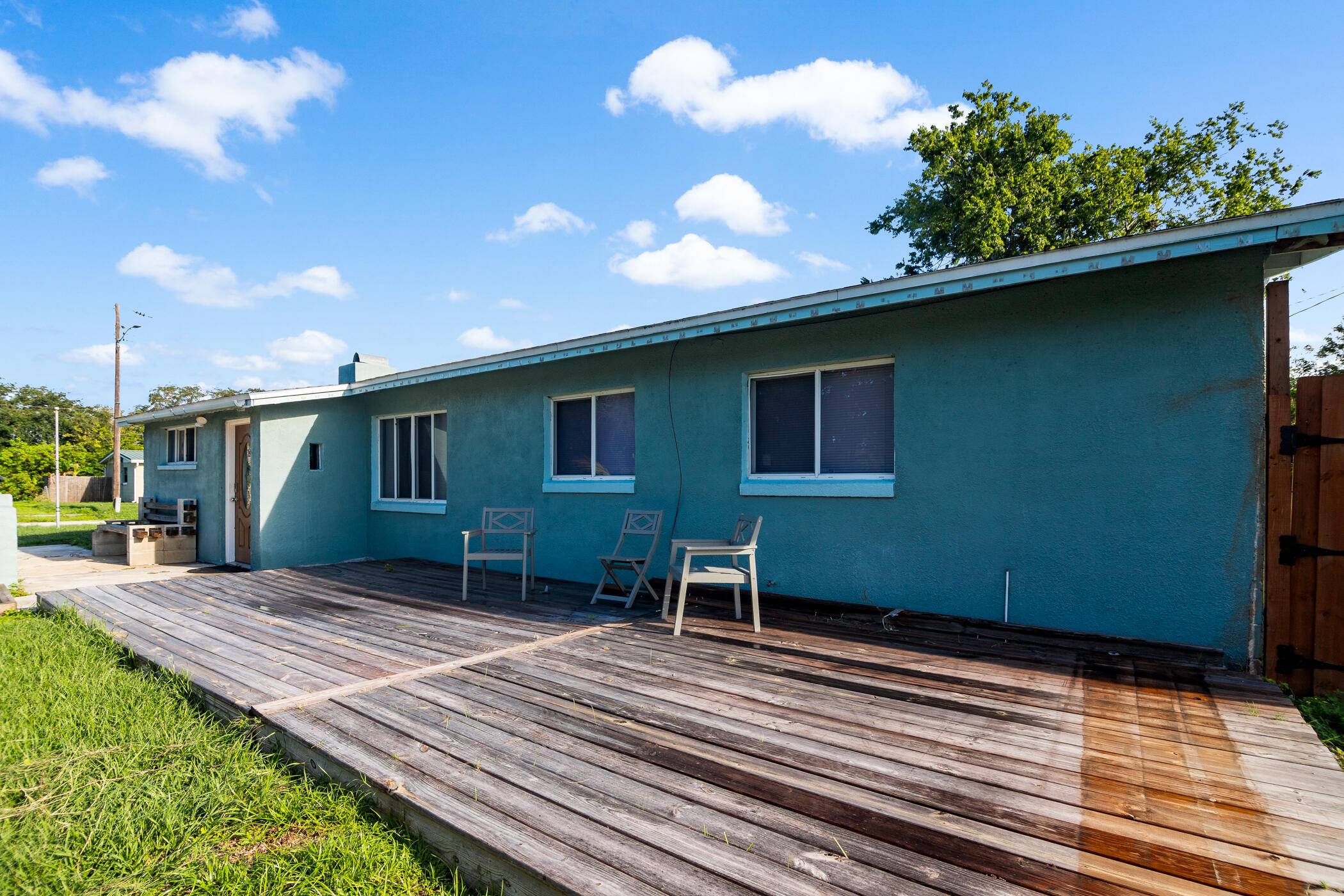 Cocoa, FL 32926,2534 Stratford DR