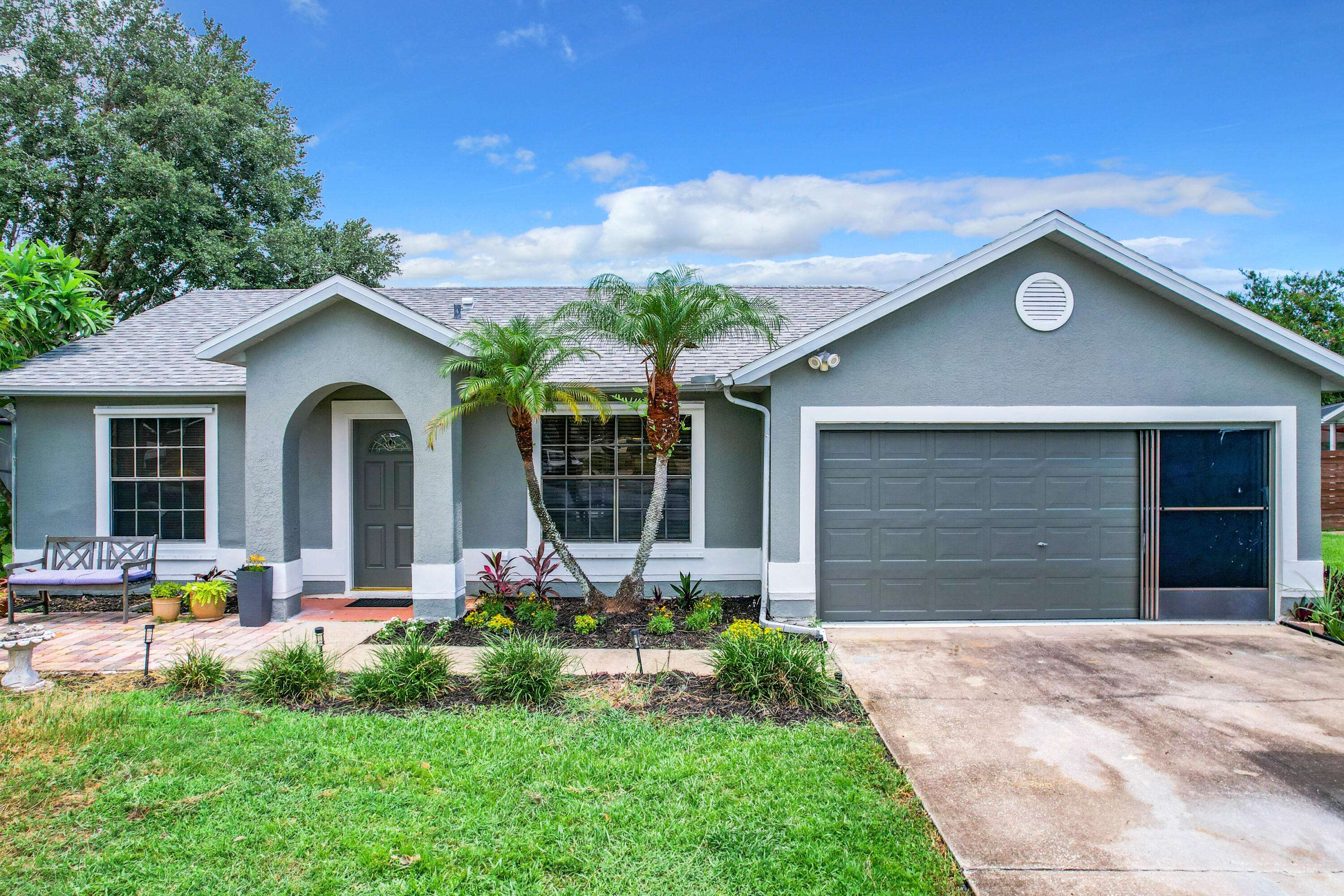 Palm Bay, FL 32907,909 Lyons CIR NW