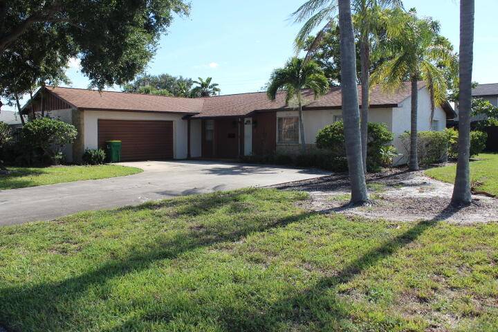 Merritt Island, FL 32952,1735 N Banana River DR
