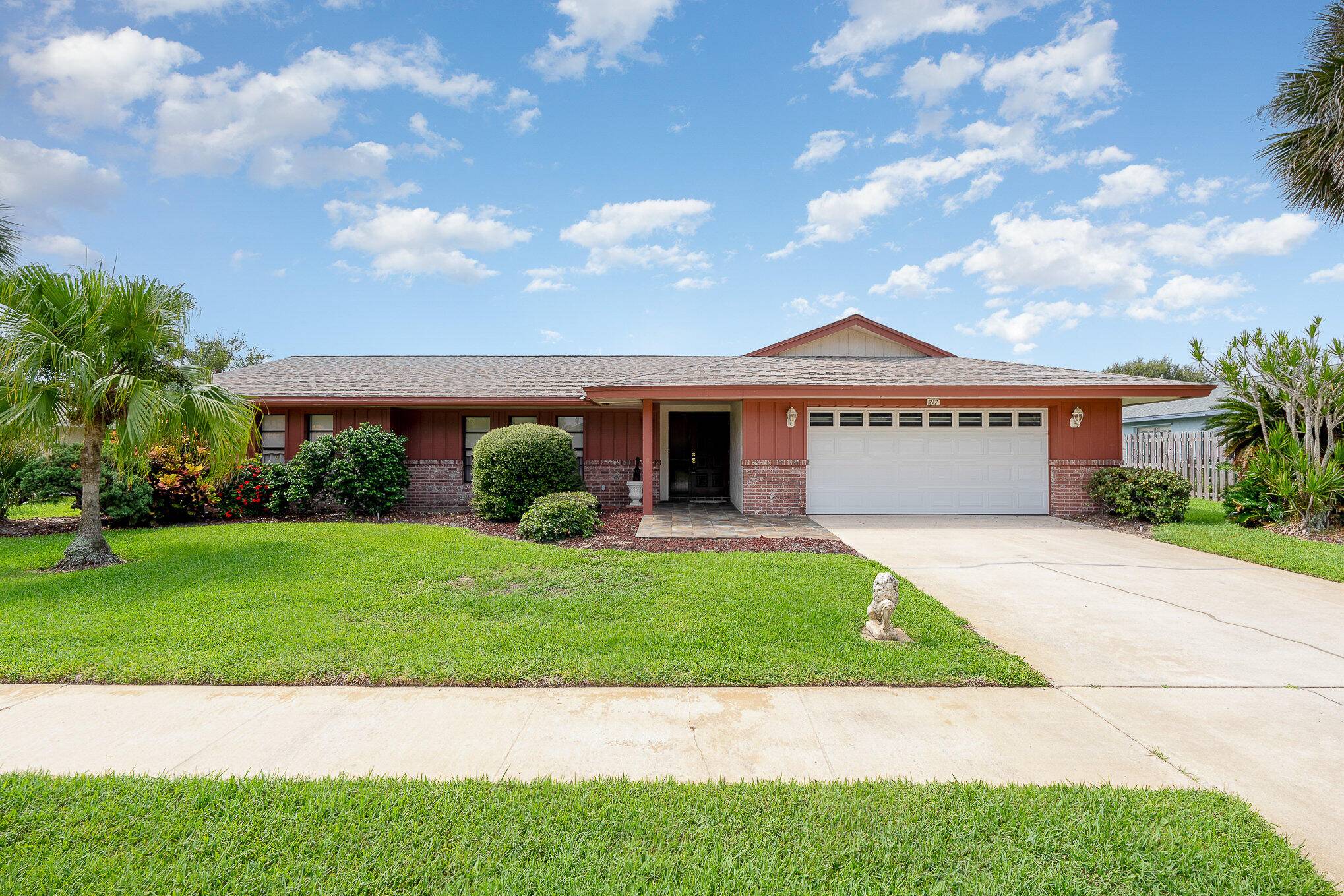 Melbourne Beach, FL 32951,217 Cherry DR