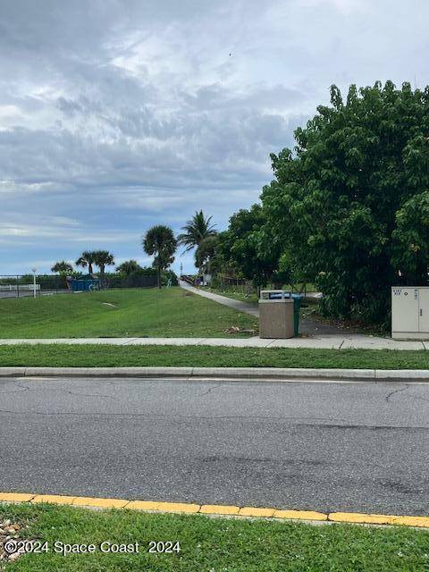 Cape Canaveral, FL 32920,000 Ridgewood AVE