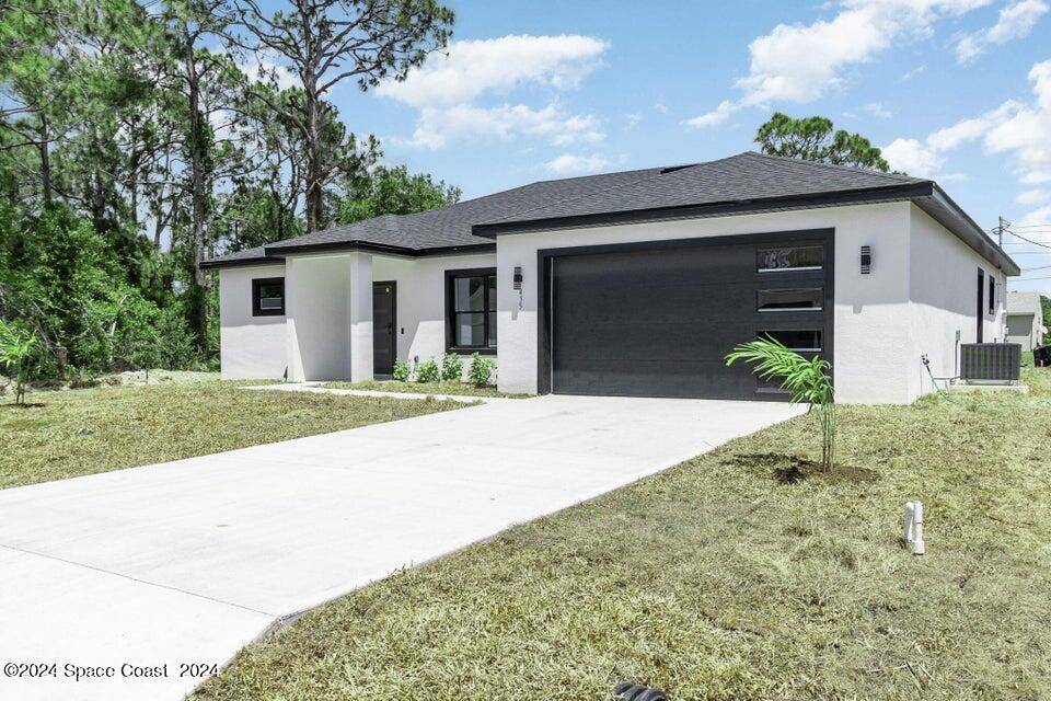 Palm Bay, FL 32907,435 Goldsmith AVE NW