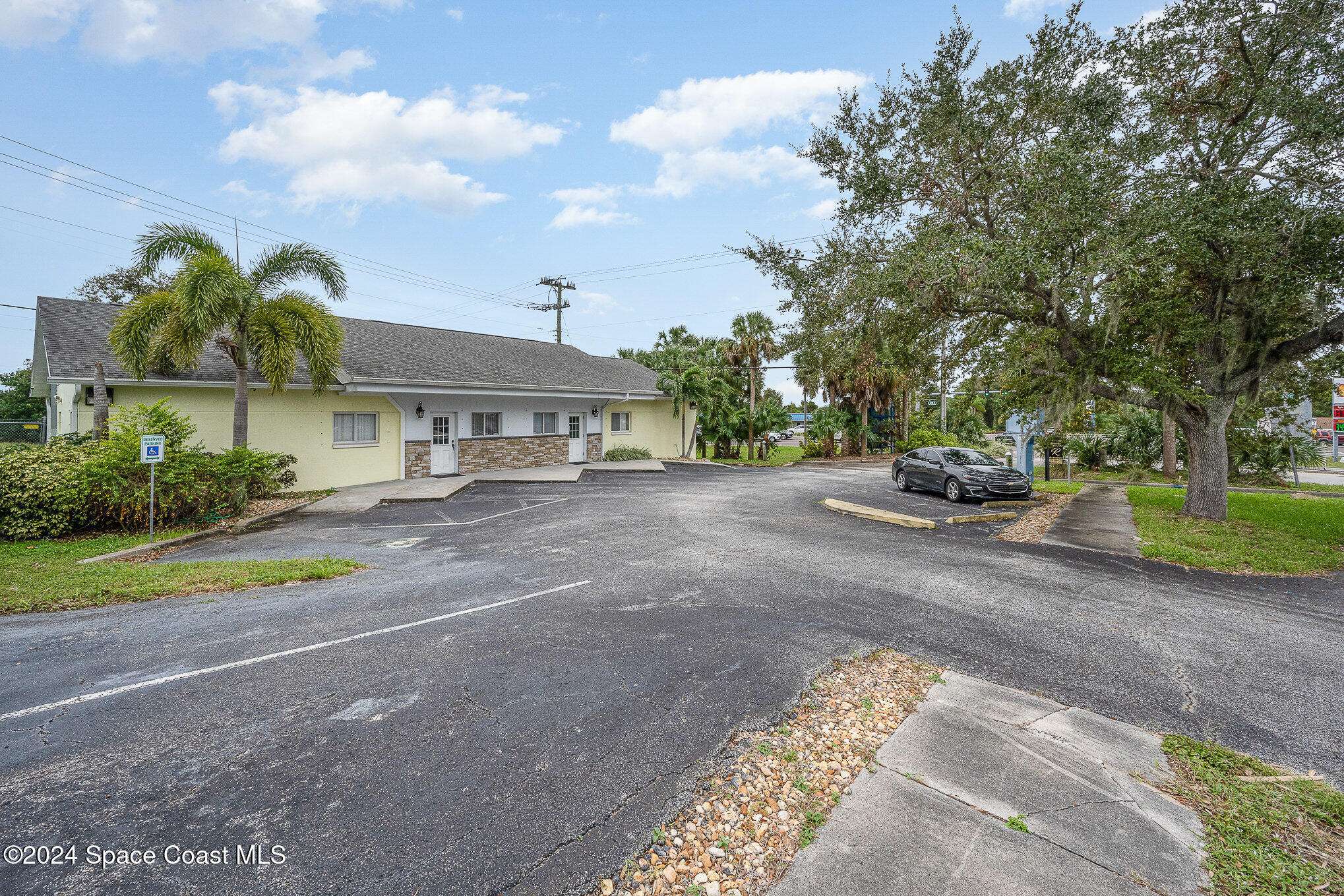 Rockledge, FL 32955,1300 Florida AVE S