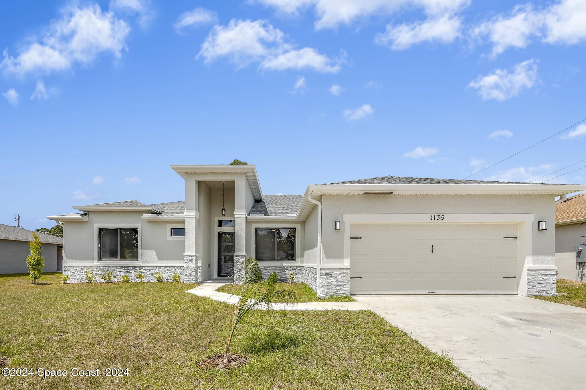 Palm Bay, FL 32909,2283 Cogan DR SE