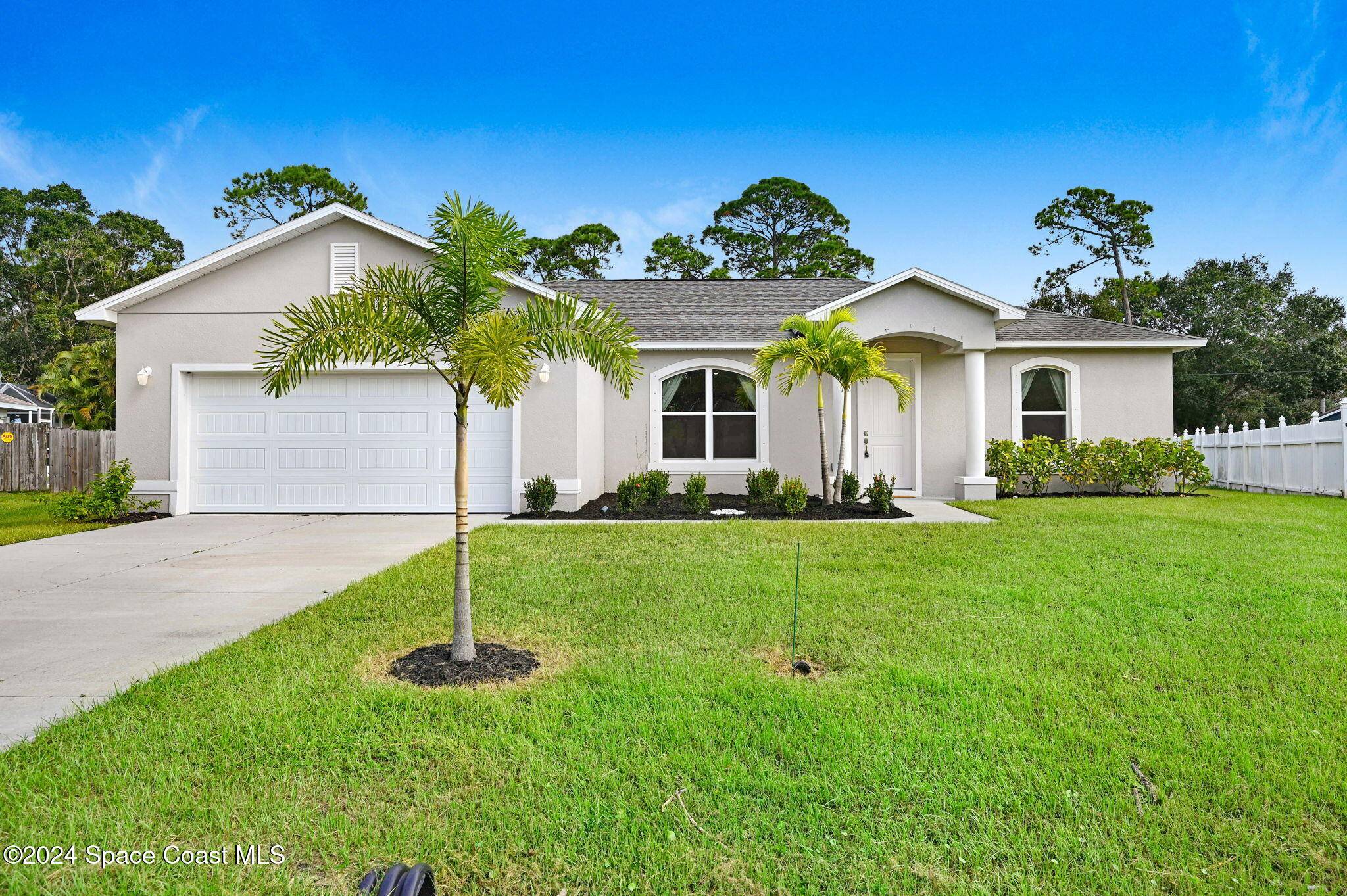 Palm Bay, FL 32907,1045 Festivo LN NE