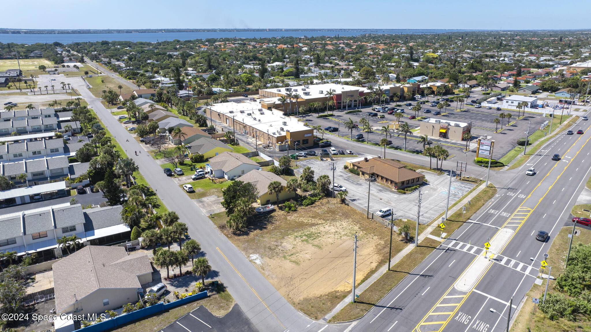 Indialantic, FL 32903,100 Flug AVE