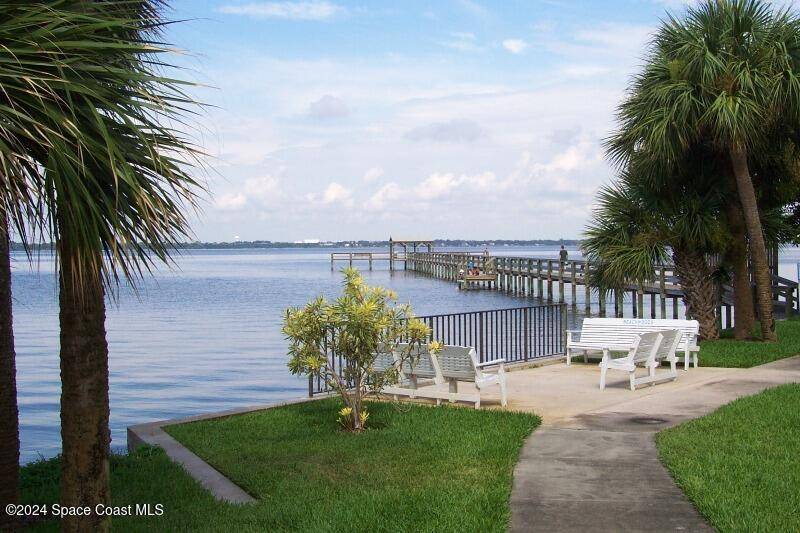 Melbourne Beach, FL 32951,3285 River Villa WAY