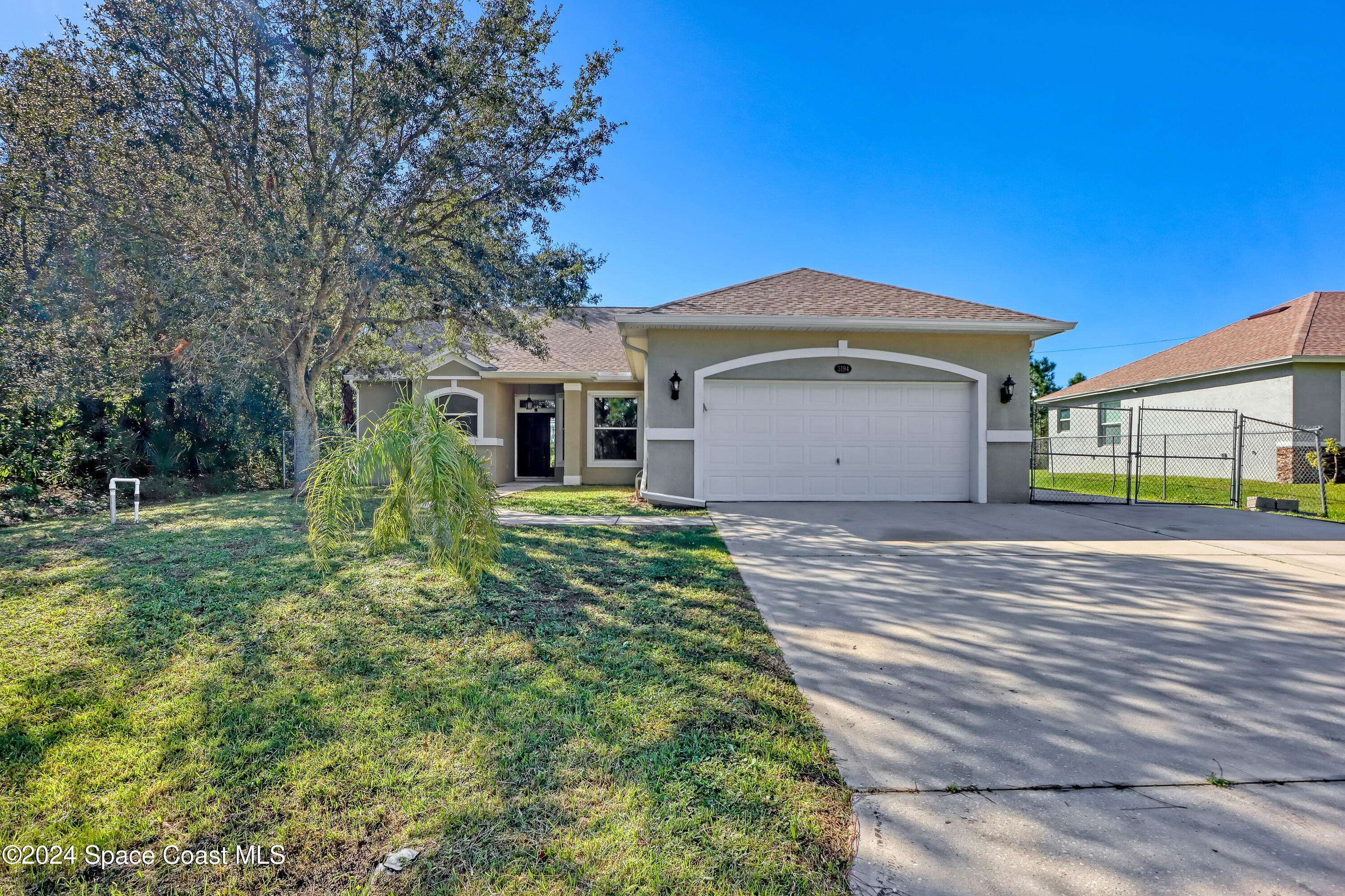 Palm Bay, FL 32909,3194 Tropical CIR SE