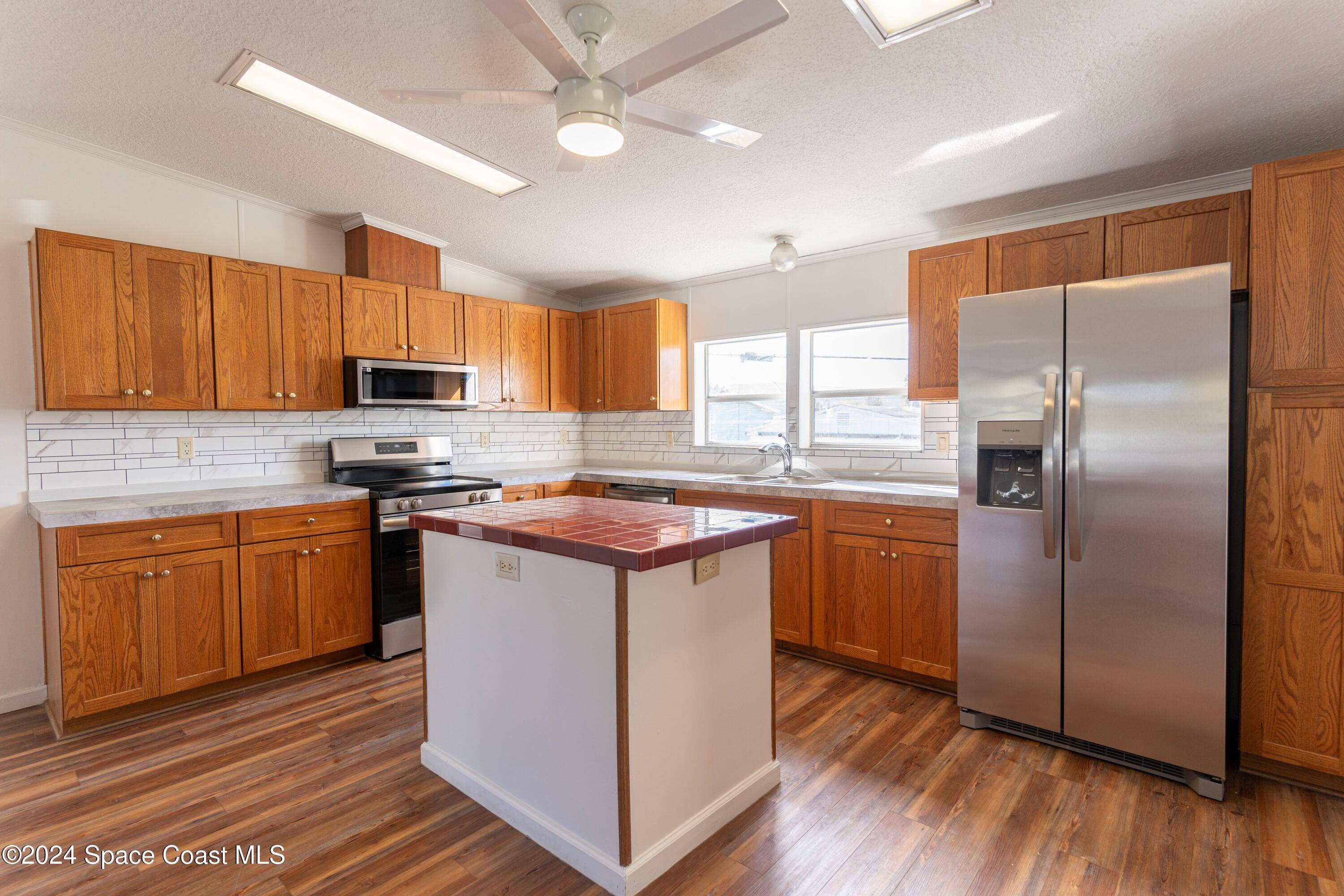 Melbourne, FL 32904,6 Emerald ST